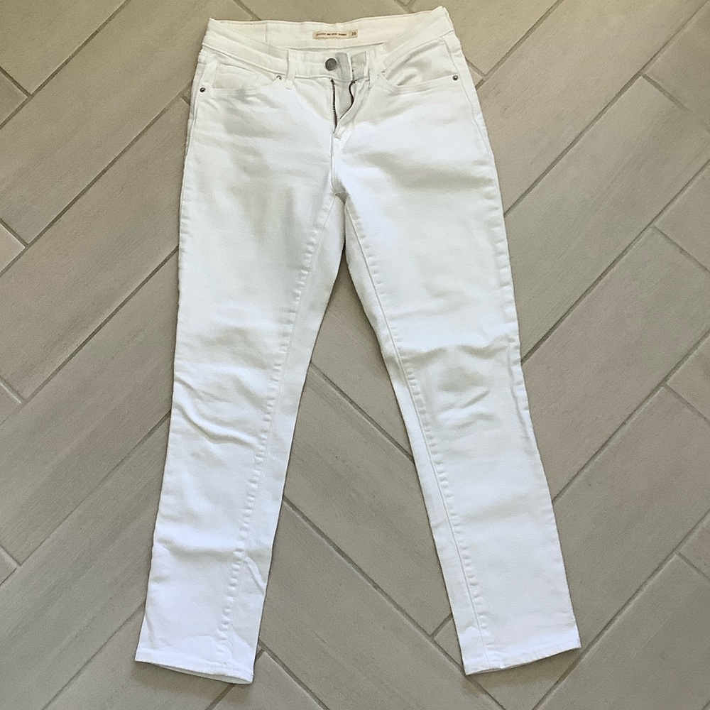 Levi's Women's Straight Leg White Jeans